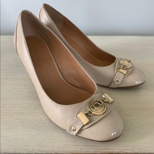 Tommy Hilfiger pumps